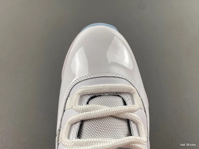 Legend CT8012-104 11 692  (2024) Blue Retro Jordan TopPick 0822